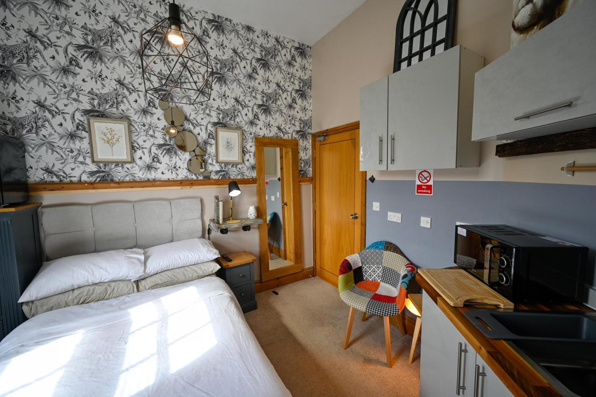 Cherry Tree Apartment